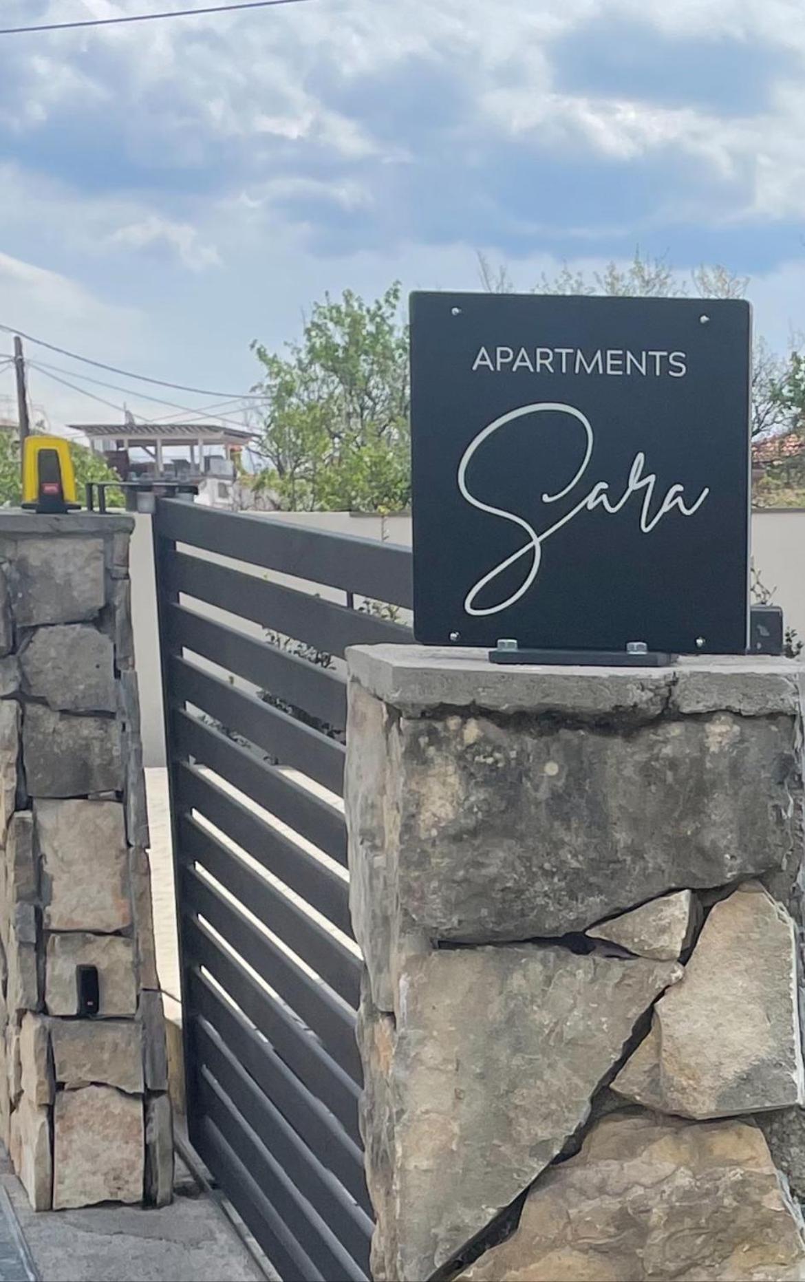 Appartments Sara Jadranovo Eksteriør bilde